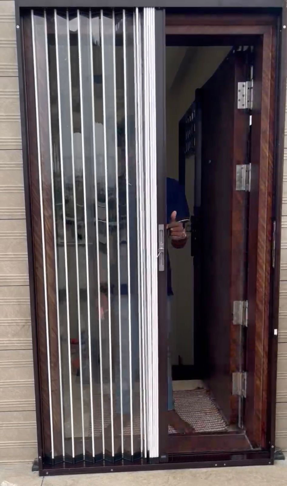 Acrylic sliding door